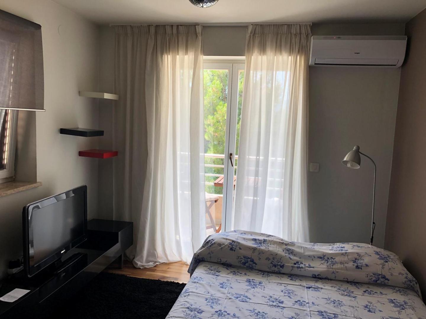Gorgeous Biserka Apartment Near The Sea Рабац Екстериор снимка